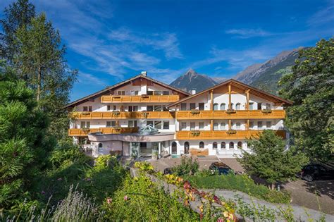 Family Hotel Gutenberg. Vacanze da sogno a Scena..